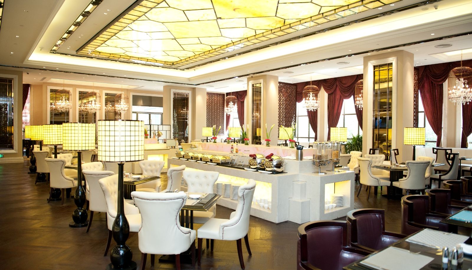 Ontbijtzaal in het restaurant - Guang Dong