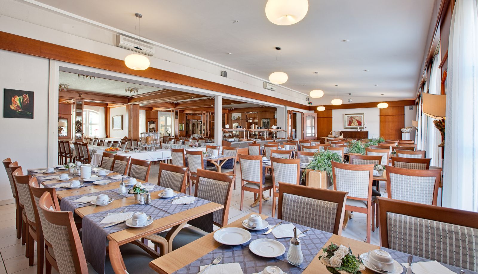 Breakfast room - Göller