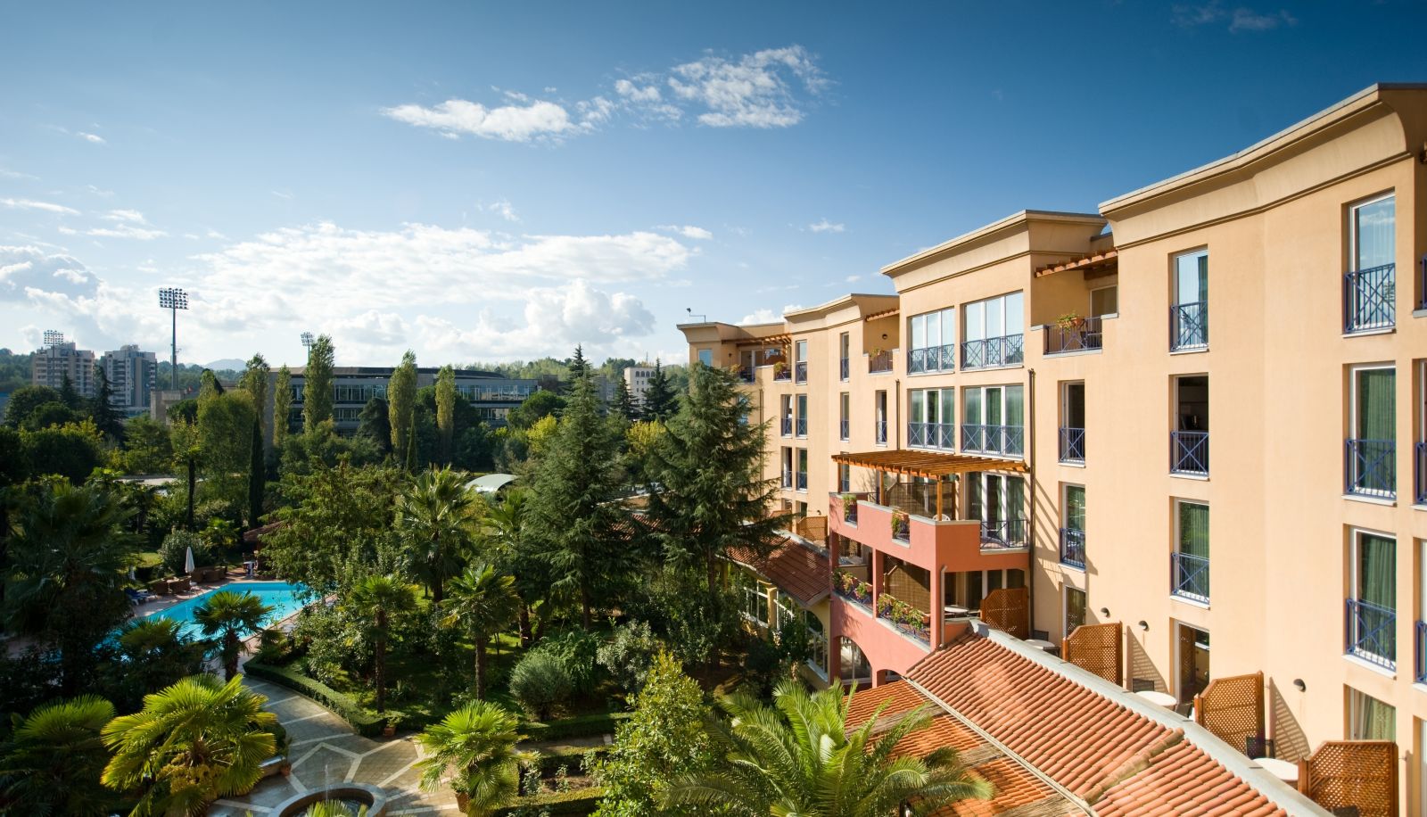 Area esterna dell'hotel - Rogner Hotel Tirana
