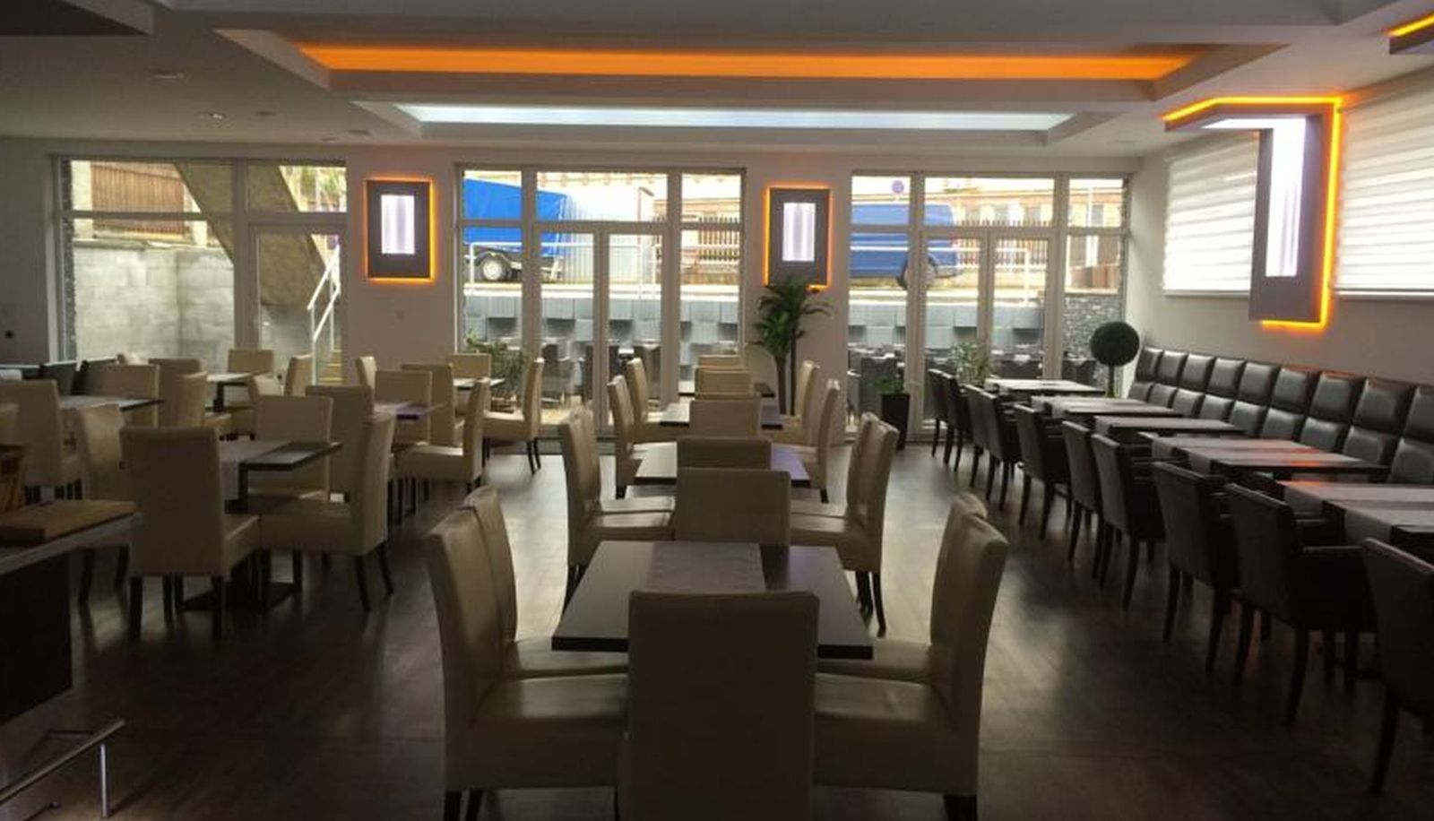 Restaurant - Slavie