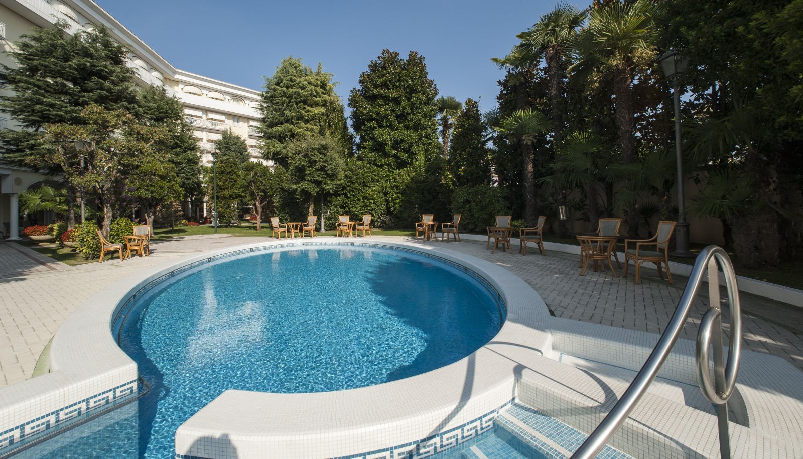Whirlpool - Due Torri Terme