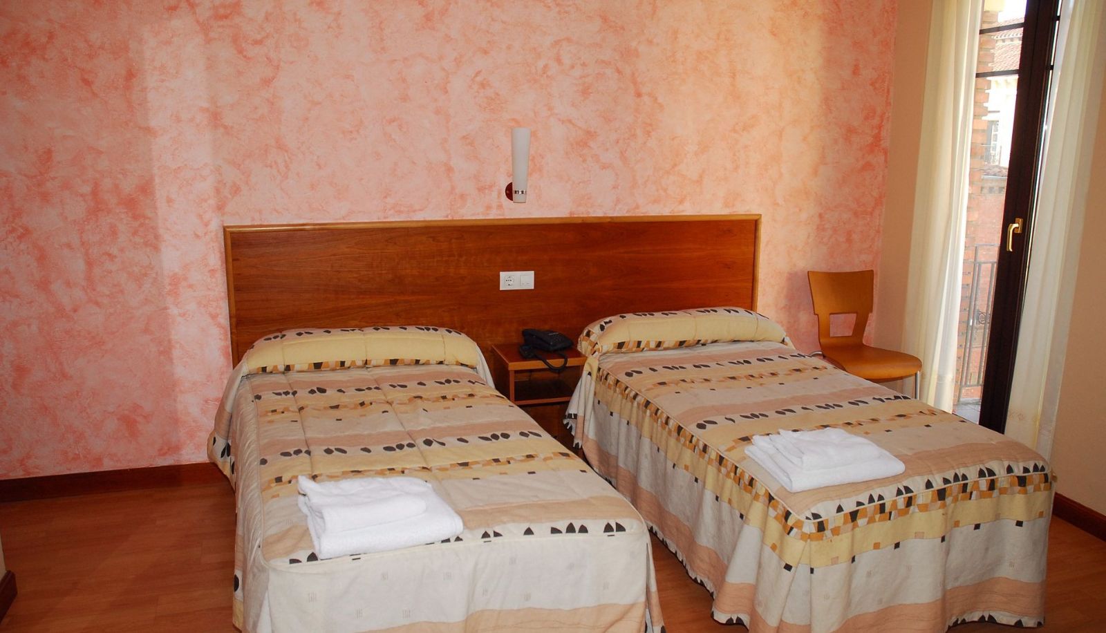 Camera standard (doppia) - Boccalino Hostal