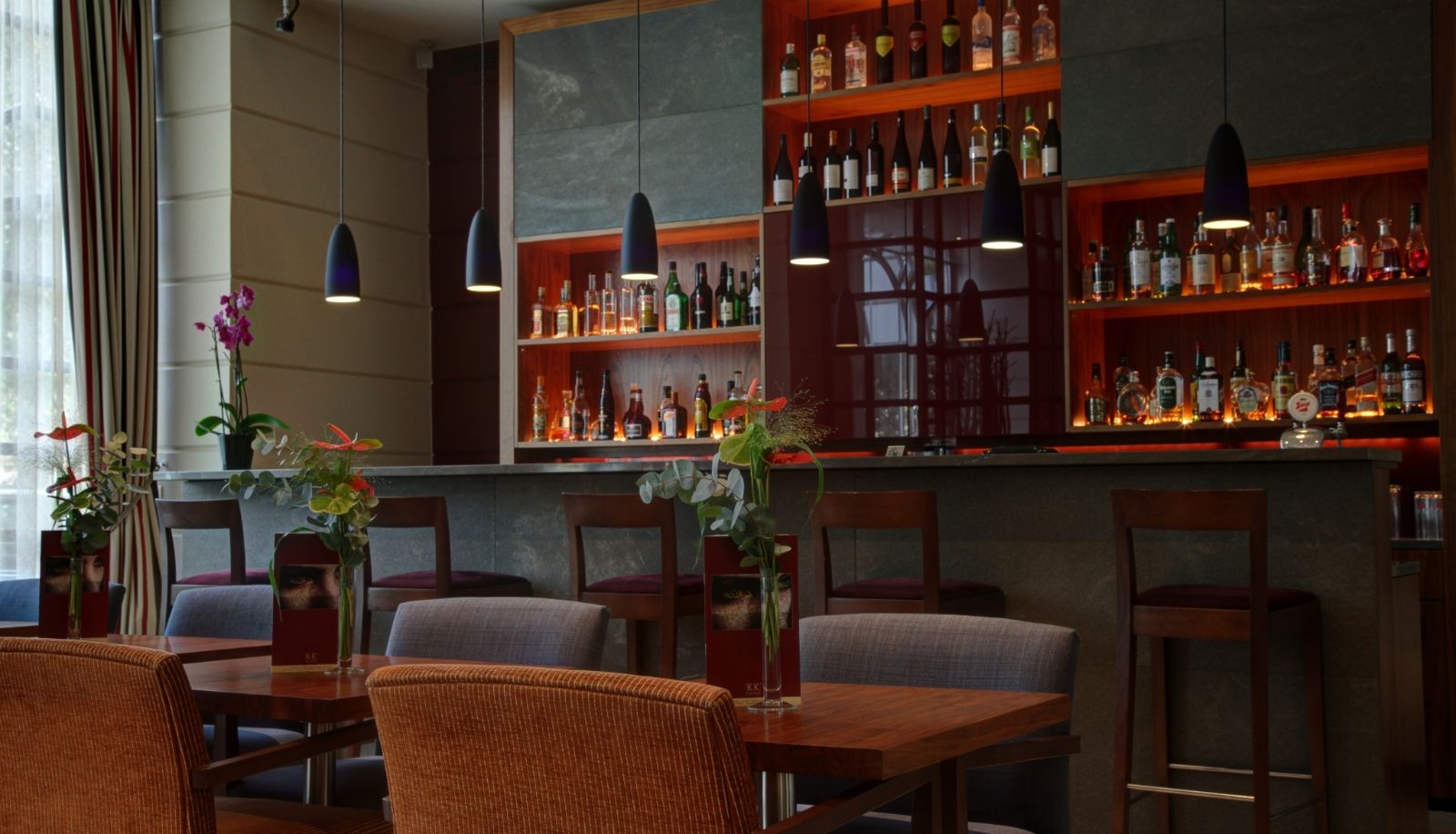 Bar - K+K Palais Hotel
