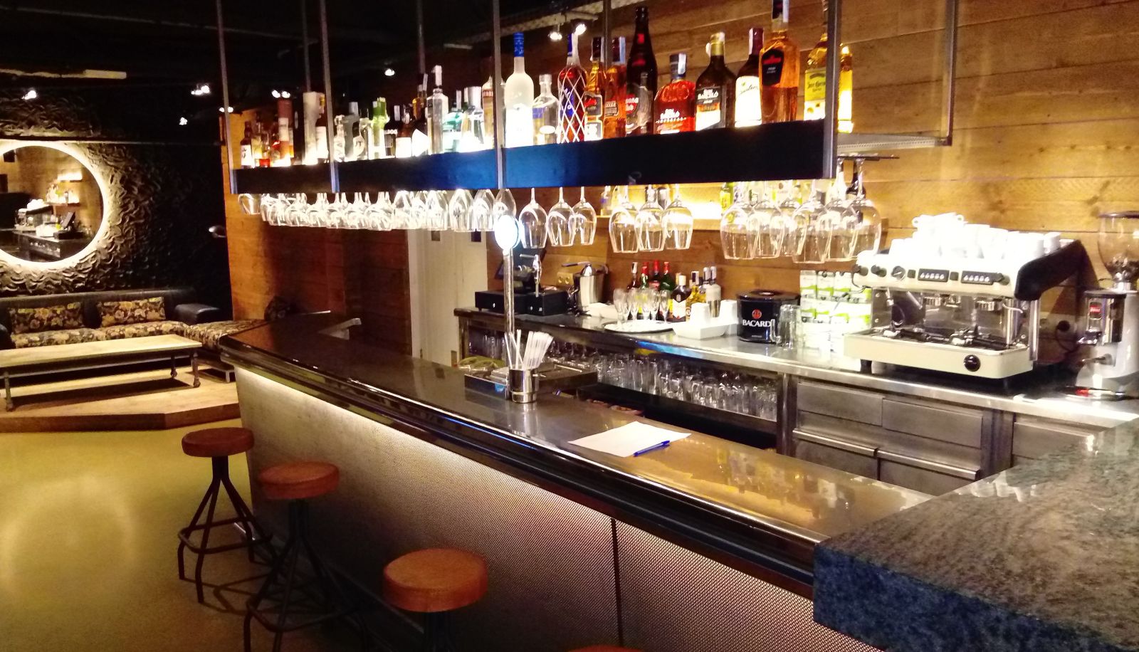 Bar - Gatell Hotel