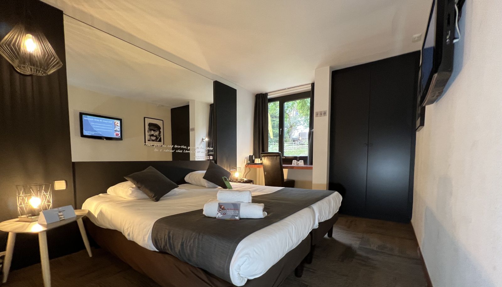 Pokój standardowy (jednoosobowy) - hôtel des Acacias Logis