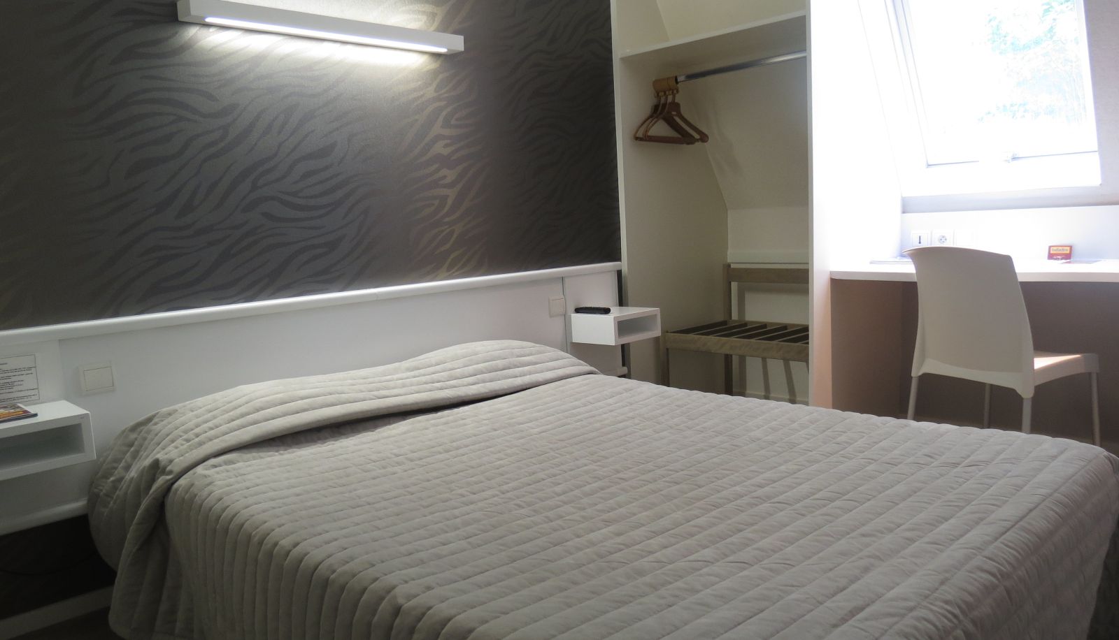 Pokój standardowy (dwuosobowy) - L'Acanthe hôtel