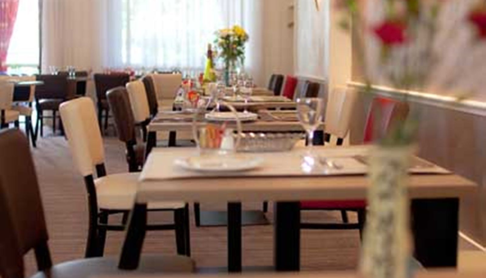 Ontbijtzaal in het restaurant - Citotel des Eaux