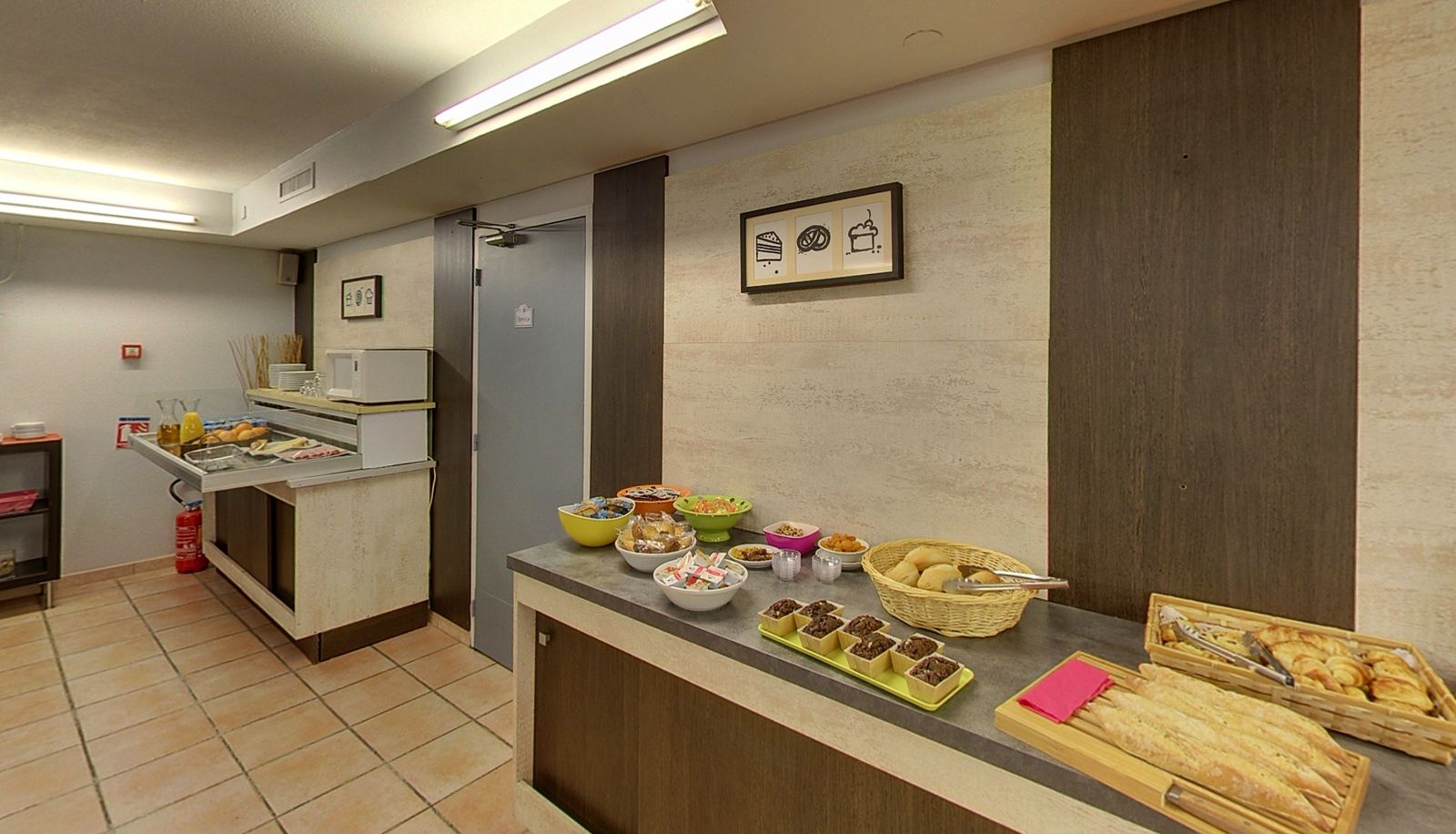 Buffet - Hôtel Béziers Est The Originals Access
