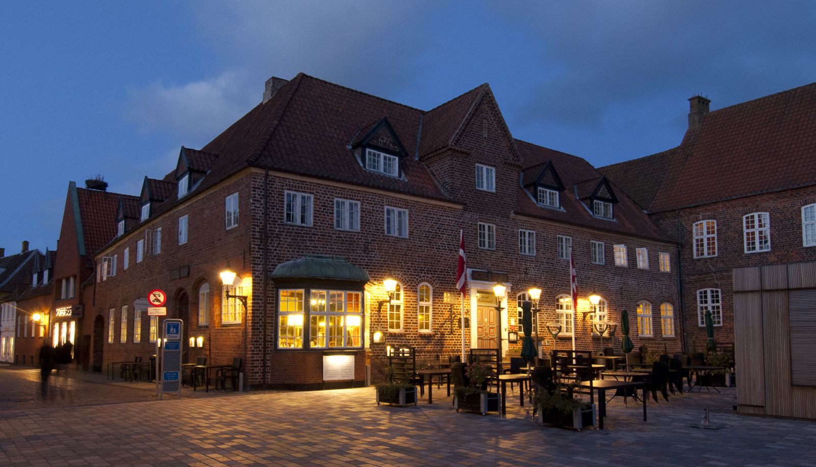 Zewnętrzna część hotelu - Dagmar