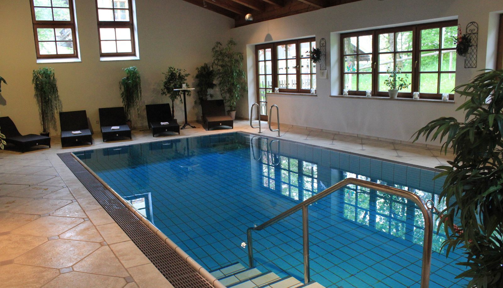 Pool - Kurfer Hof Landgasthaus