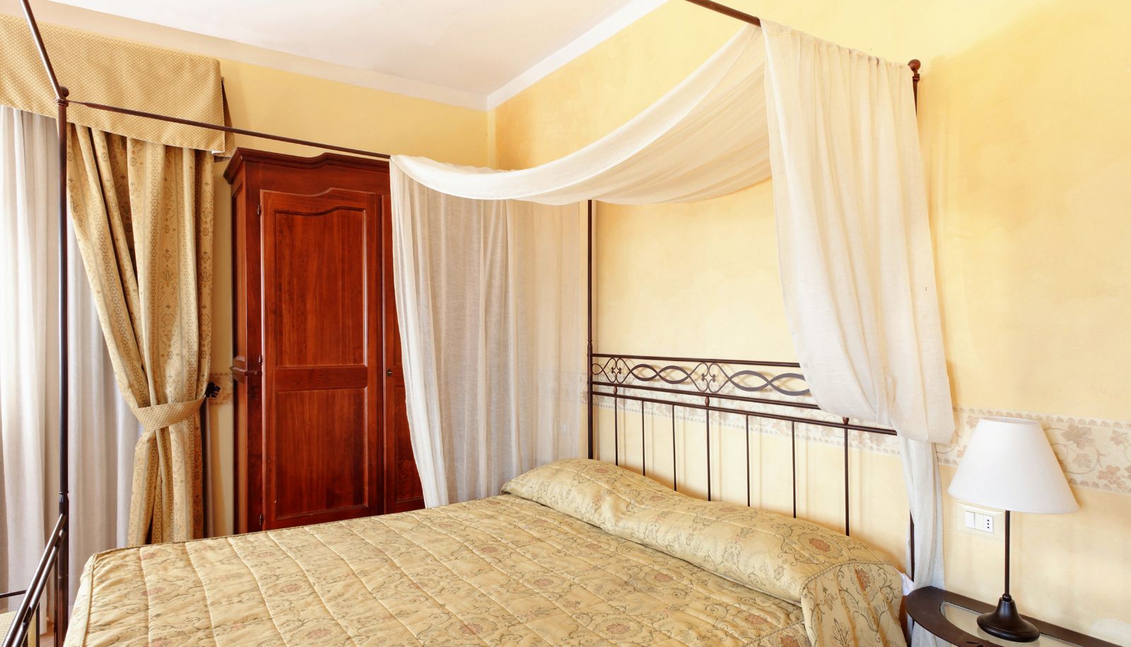 Dreibettzimmer - Villa Ambrosina
