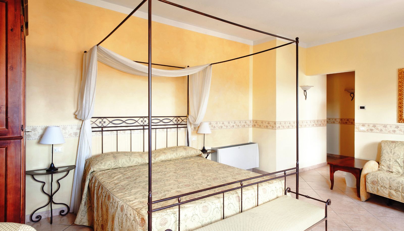Dreibettzimmer - Villa Ambrosina