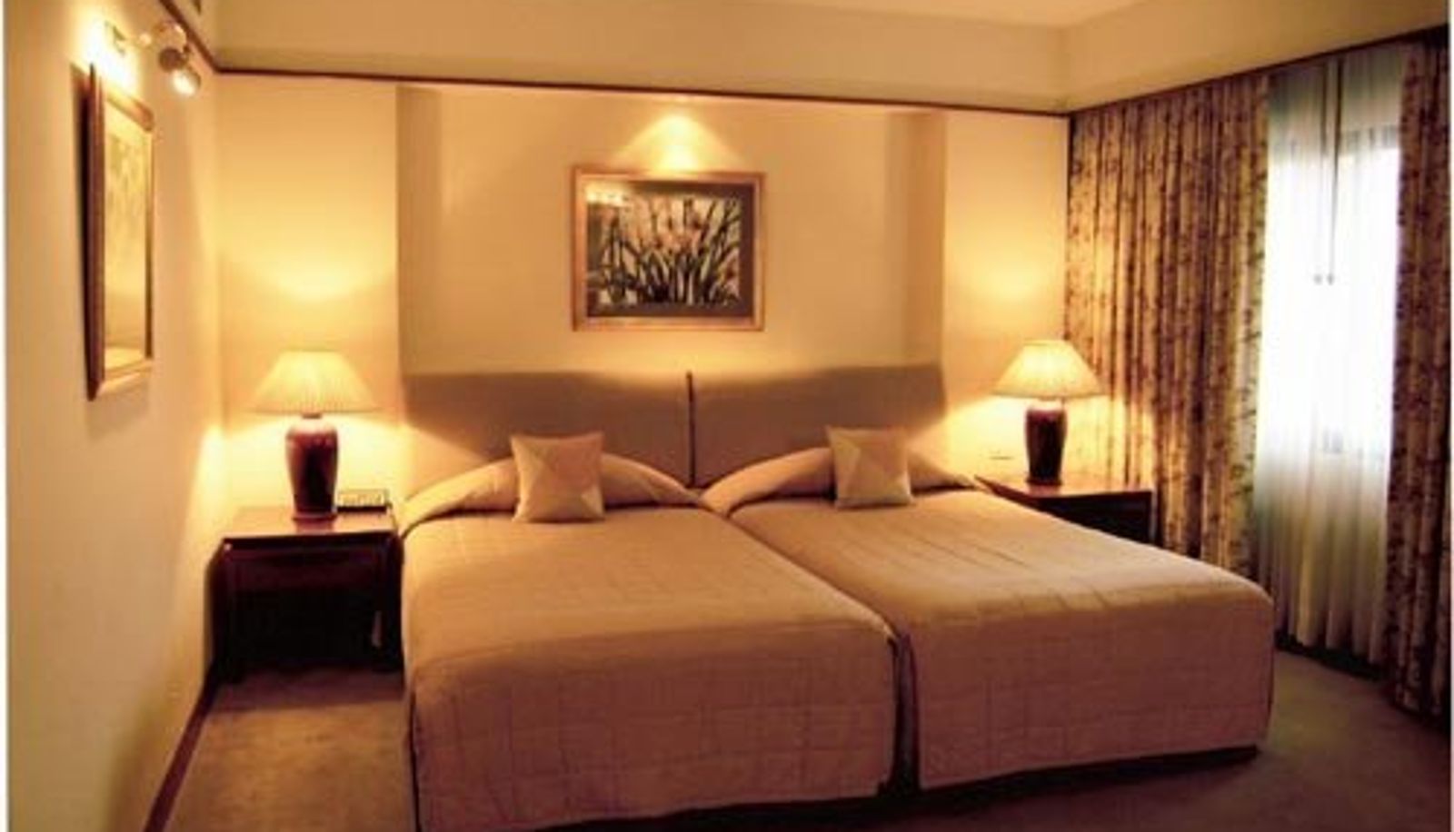 Zimmer - Pantip Suites Sathorn