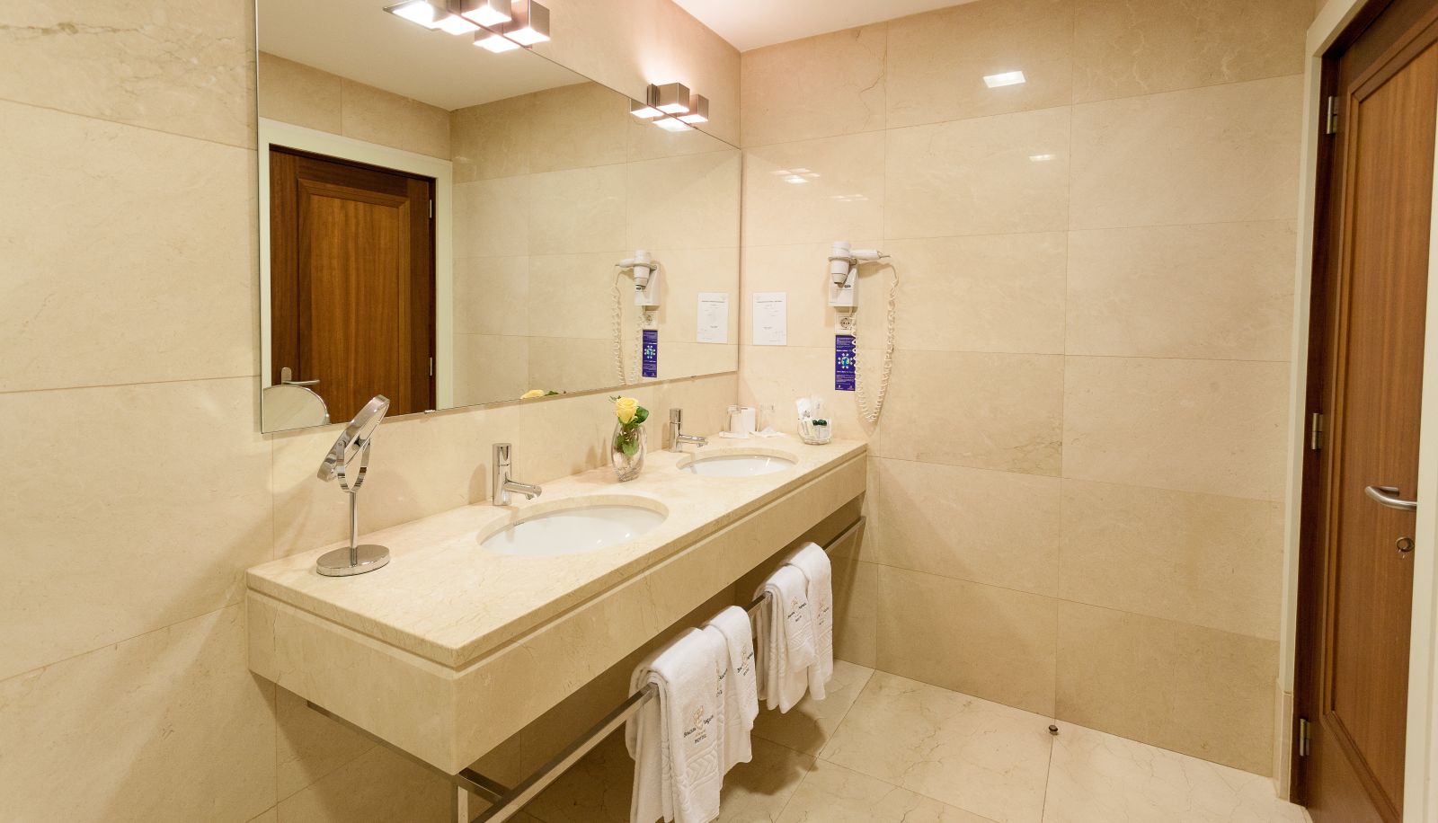 Bathroom - Bracara Augusta Hotel