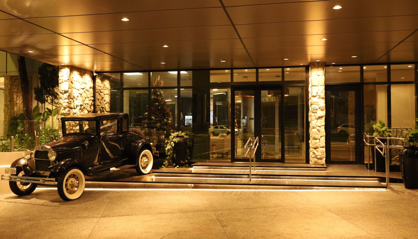 Hotel Außenbreich - Indaiá Park Hotel