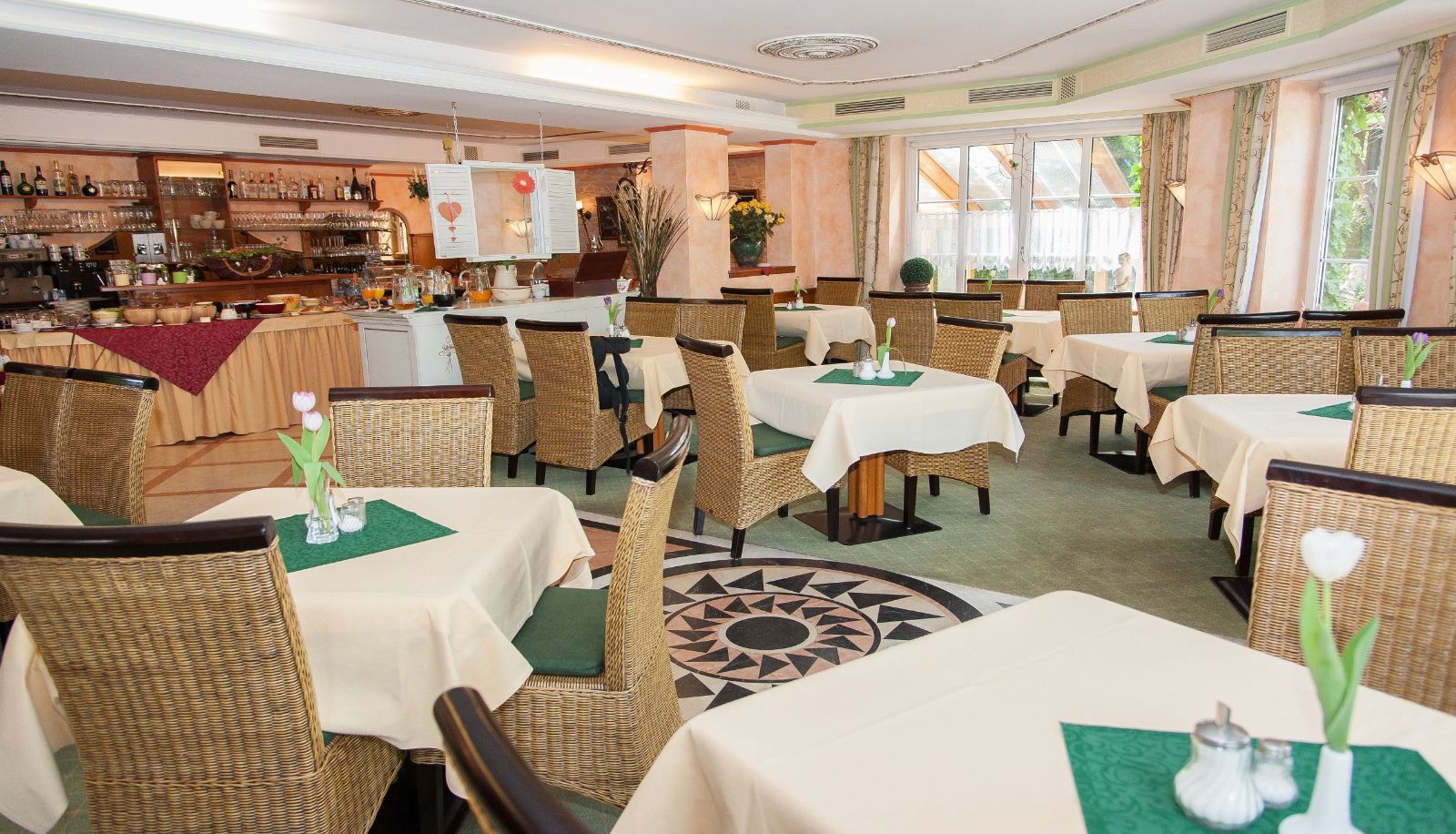 Frühstücksraum - Parkhotel