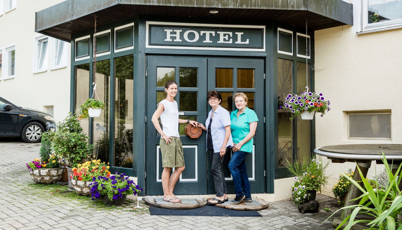 Zona exterior del hotel - Kreuth Hotel- und Reitsportzentrum