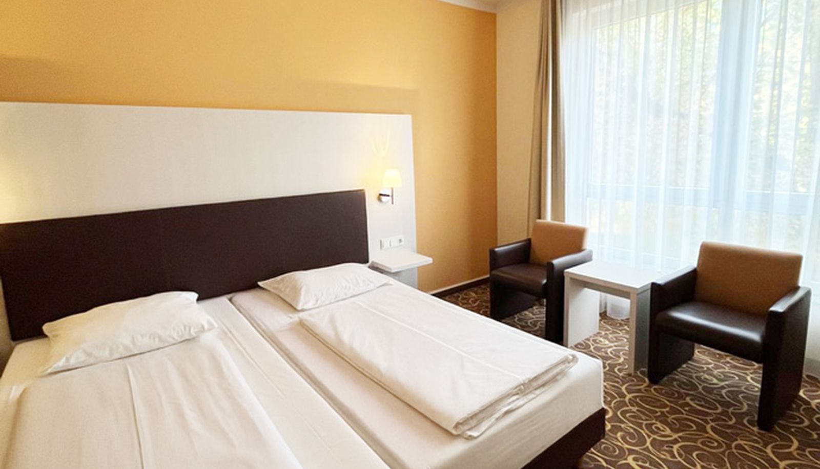 Standardzimmer (Doppel) - Parkhotel Green Garden