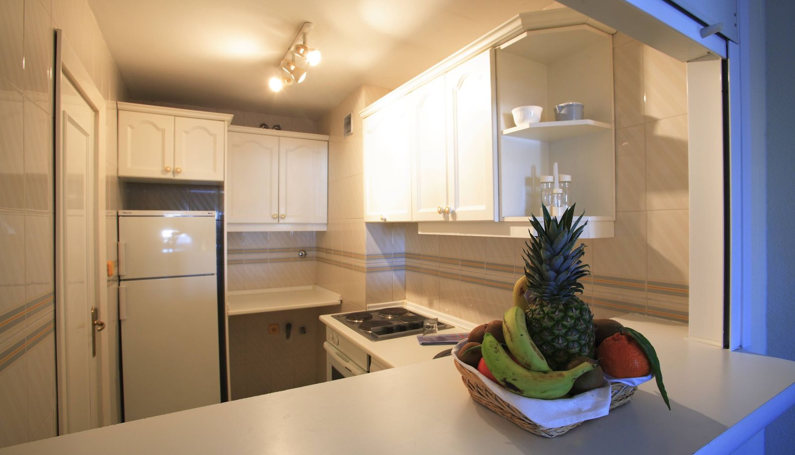 Coin cuisine dans la chambre - First Flatotel International