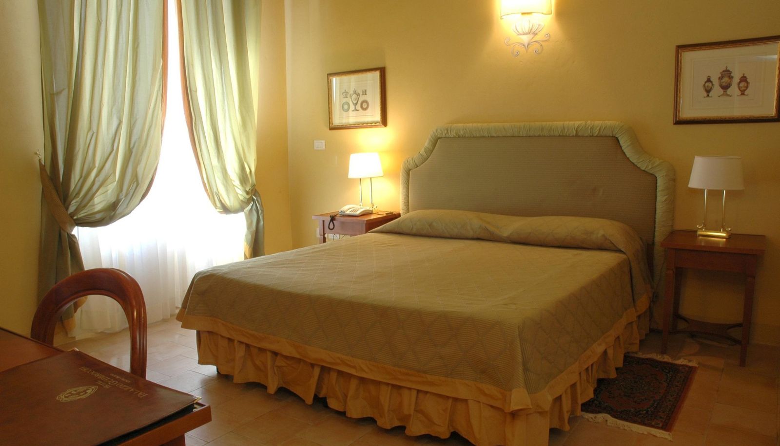 Zimmer - Palazzo Guiderocchi