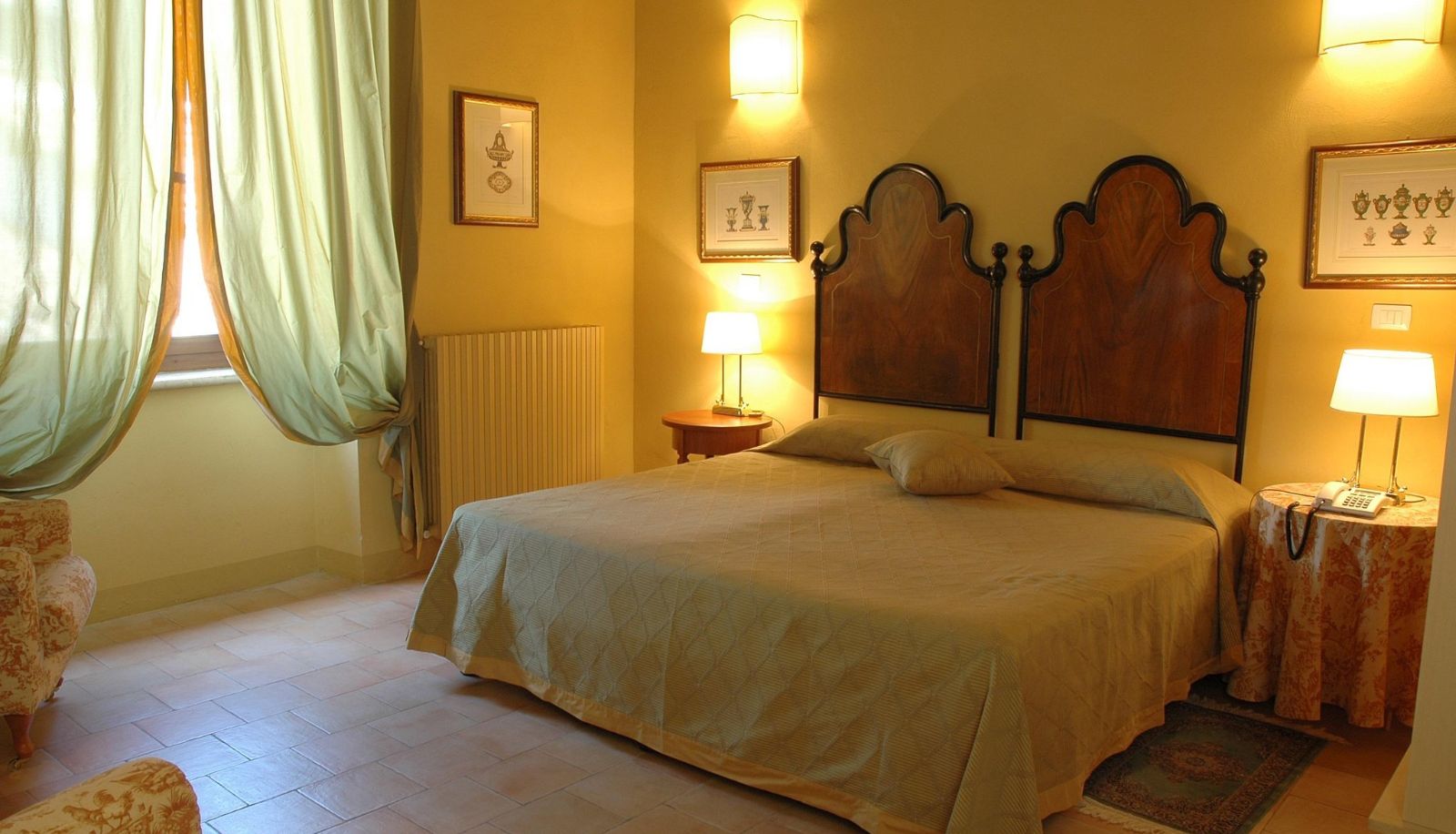 Room - Palazzo Guiderocchi