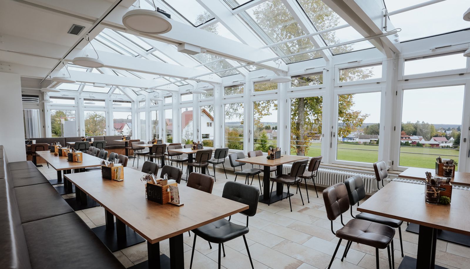 Ontbijtzaal in het restaurant - STB Campus Bartholomä