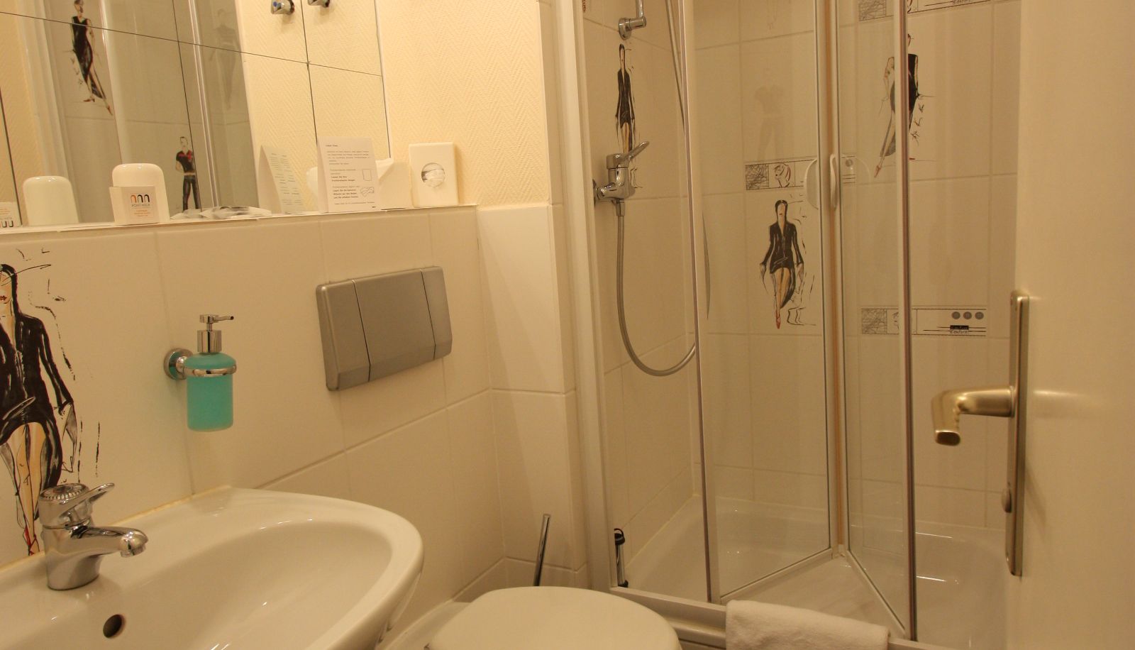 Salle de bain - Zur Alten Gärtnerei Arthotel & Landhaus