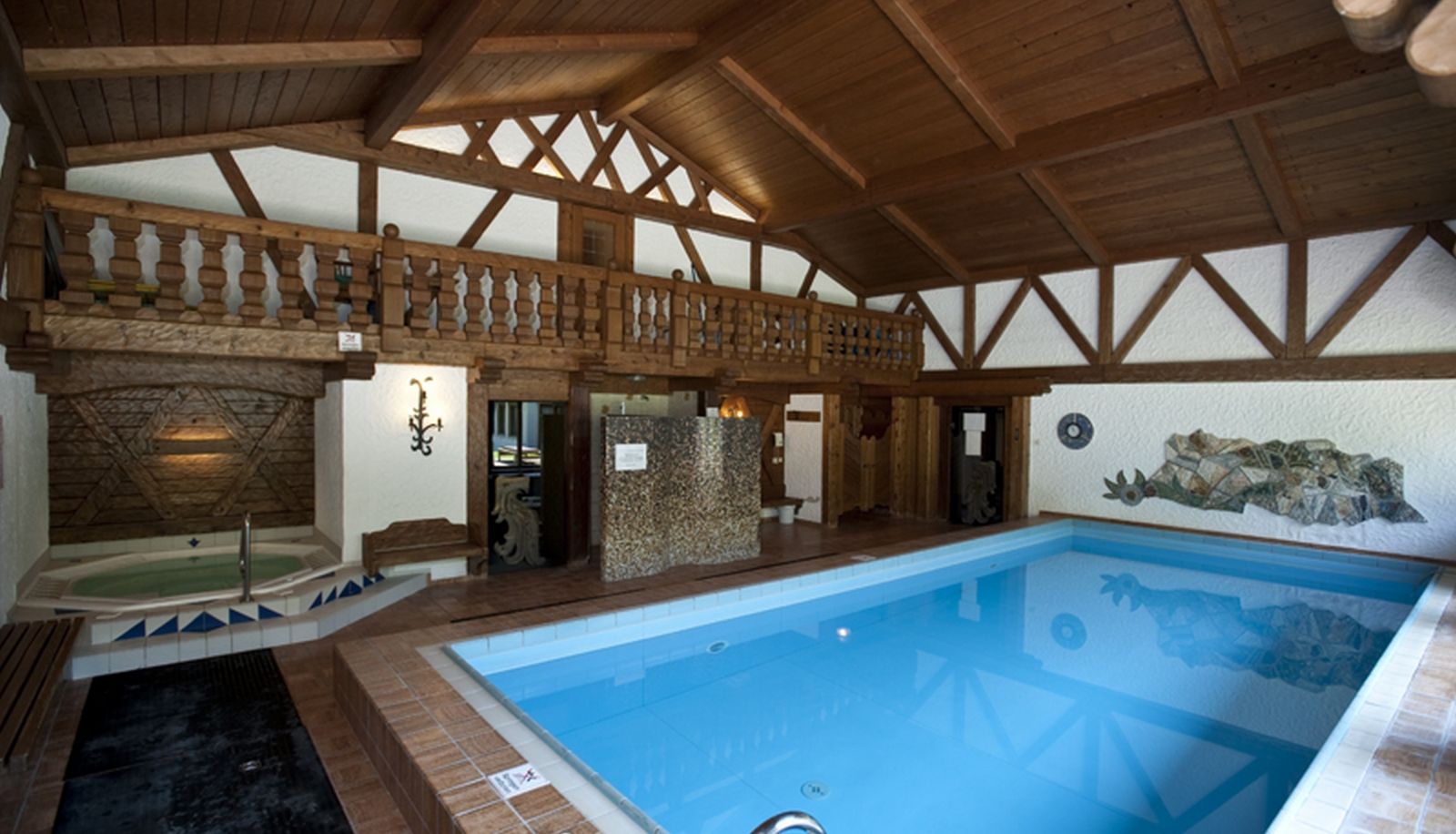 Pool - Schmelz Aktivhotel & Gasthof