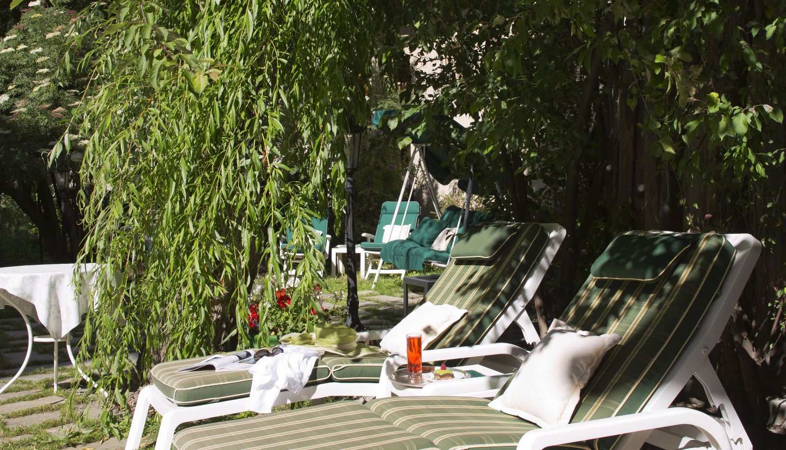 Jardín - L Auberge du Choucas