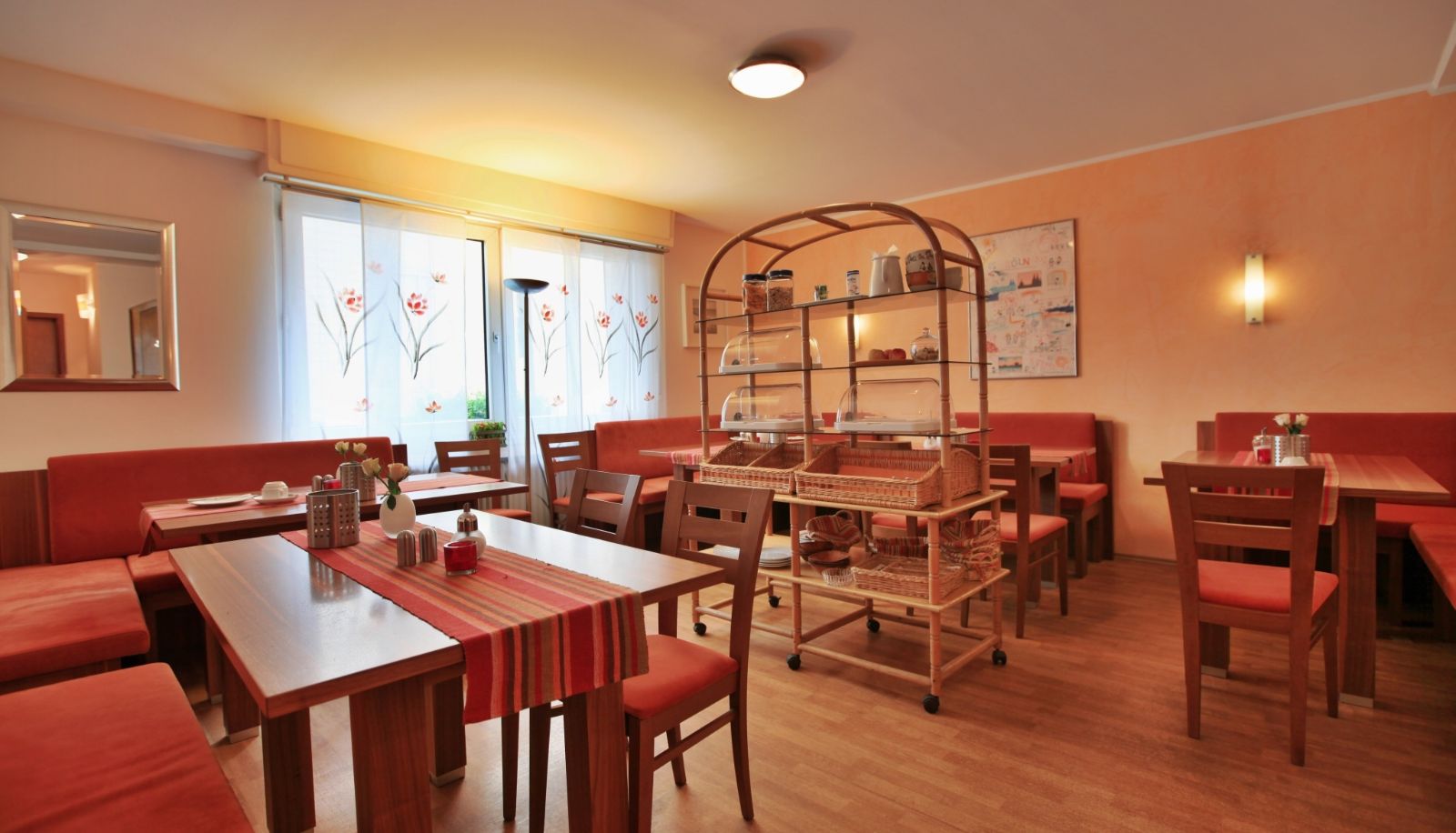 Salle de petit-déjeuner - Liberty Hotel Cologne ehem. Hotel Pütz