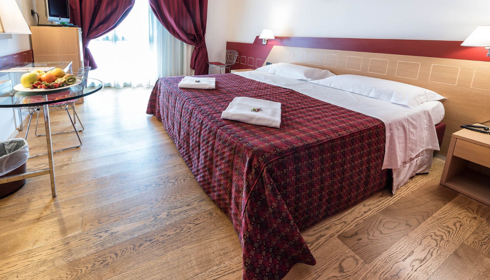 Standard room (double) - West Point Airport Hotel