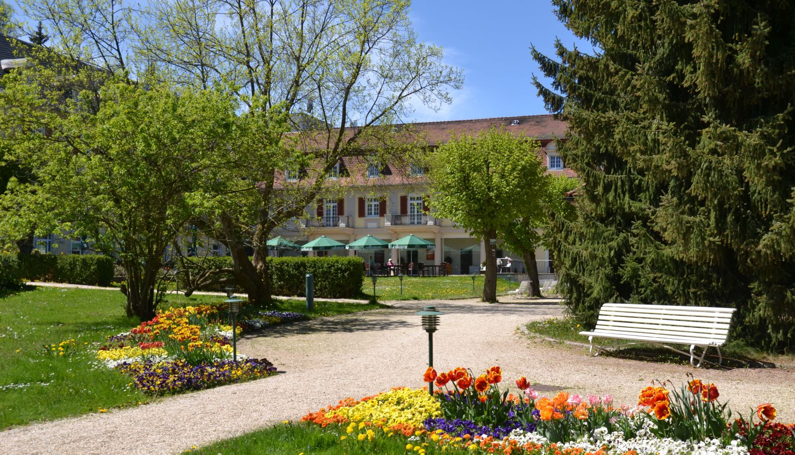Terrace - Santé Royale Gesundheitsresort
