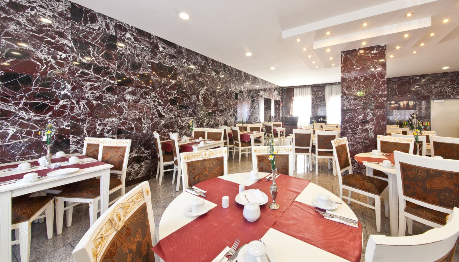 Sala prima colazione - Hotel Unique Dortmund City