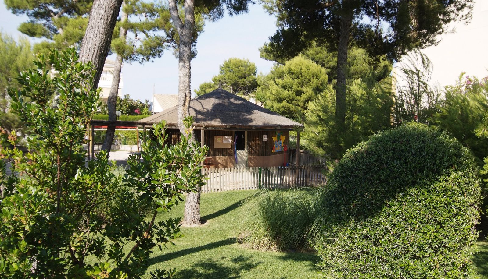 Info - Zafiro Mallorca Aparthotel