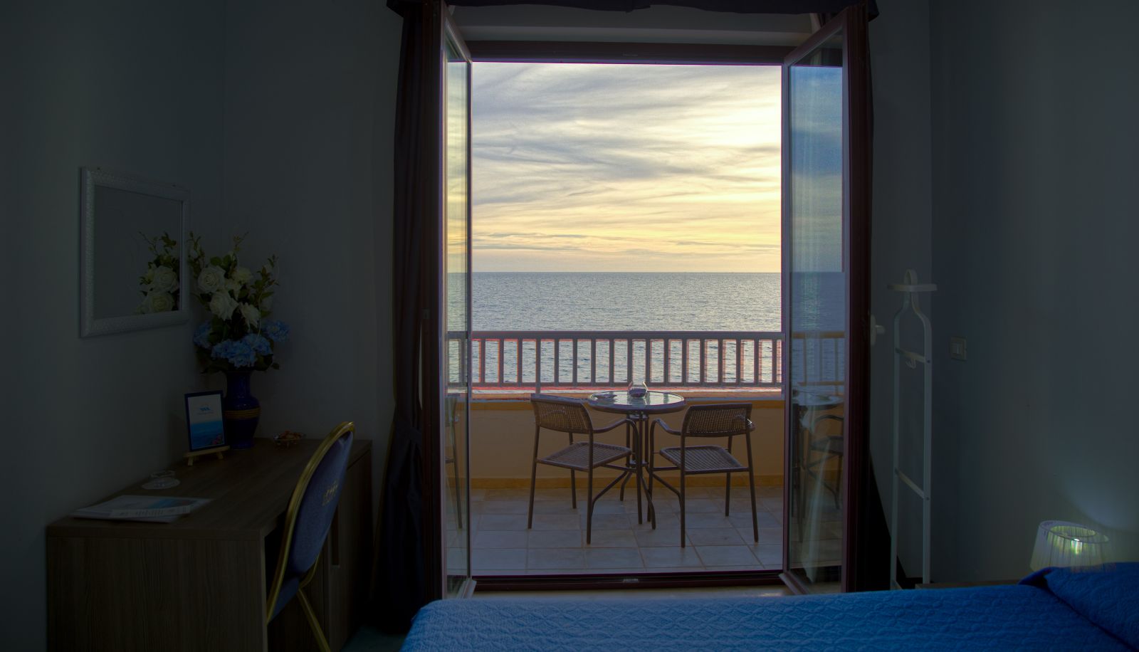 Zimmer mit Meerblick - Polo Nautico Hotel Centro Congressi