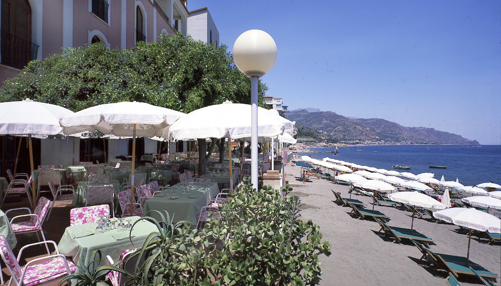 Restaurante - Lido Mediterranee