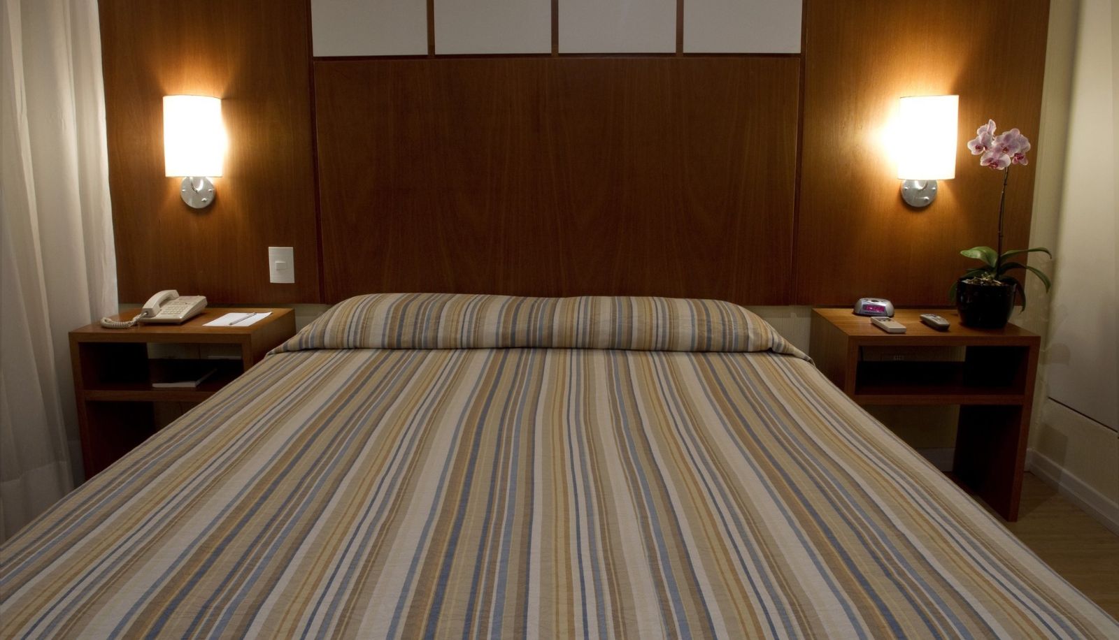 Kamer - Dubai Macaé by Atlântica