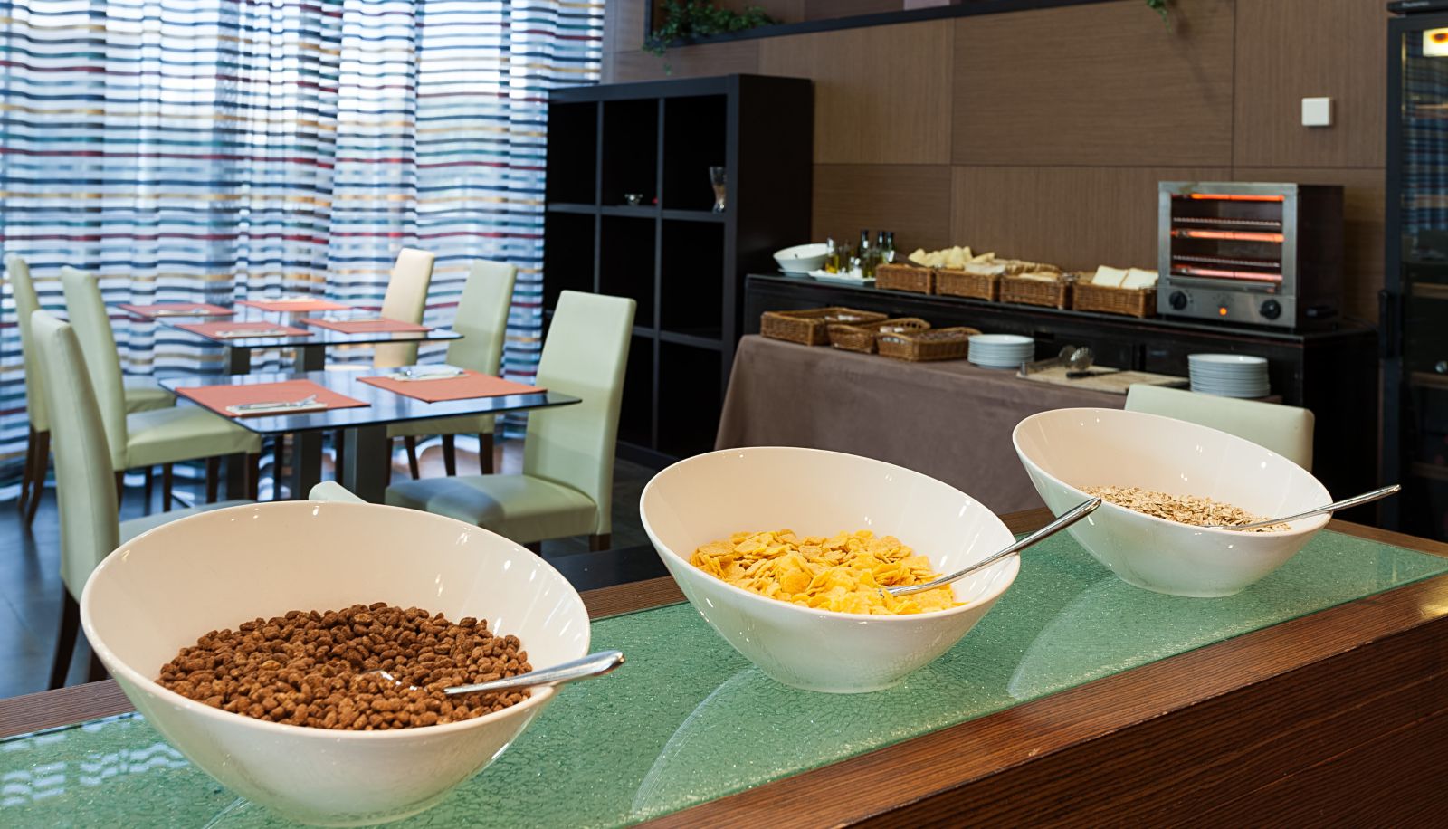 Buffet - Sercotel Las Artes