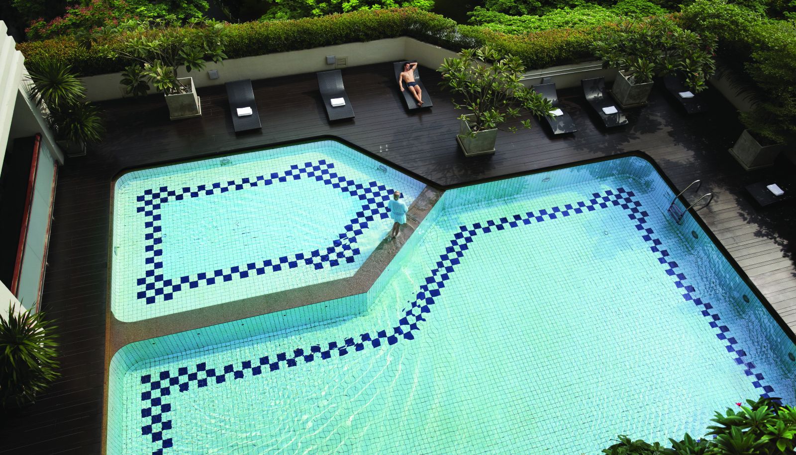 Piscina - Bliston Suwan Parkview