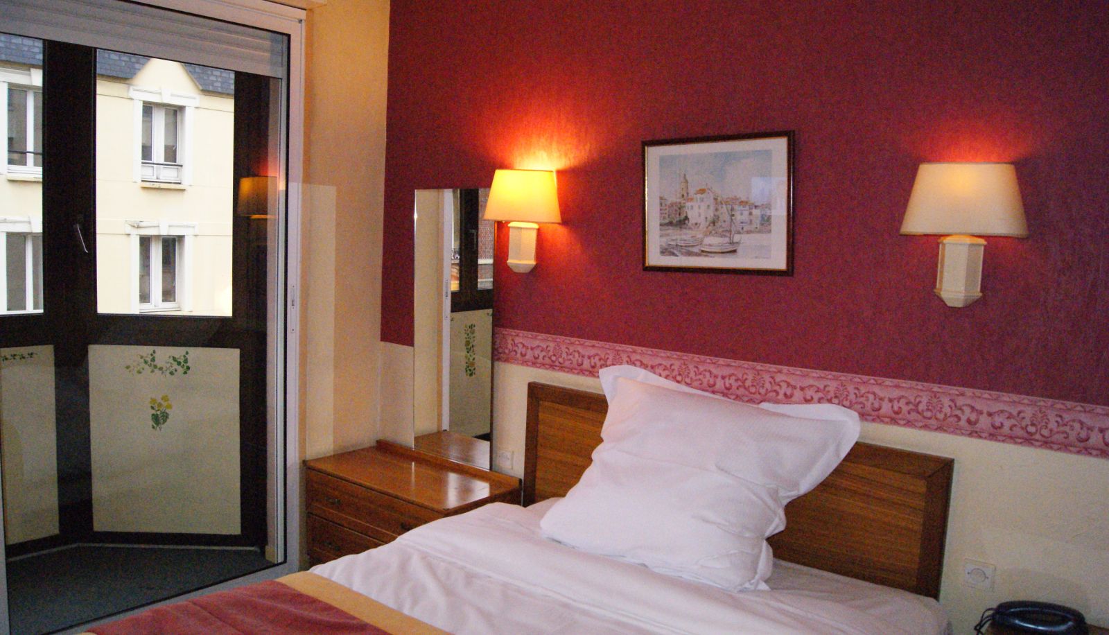 Standard room (double) - Hôtel Premier Consul