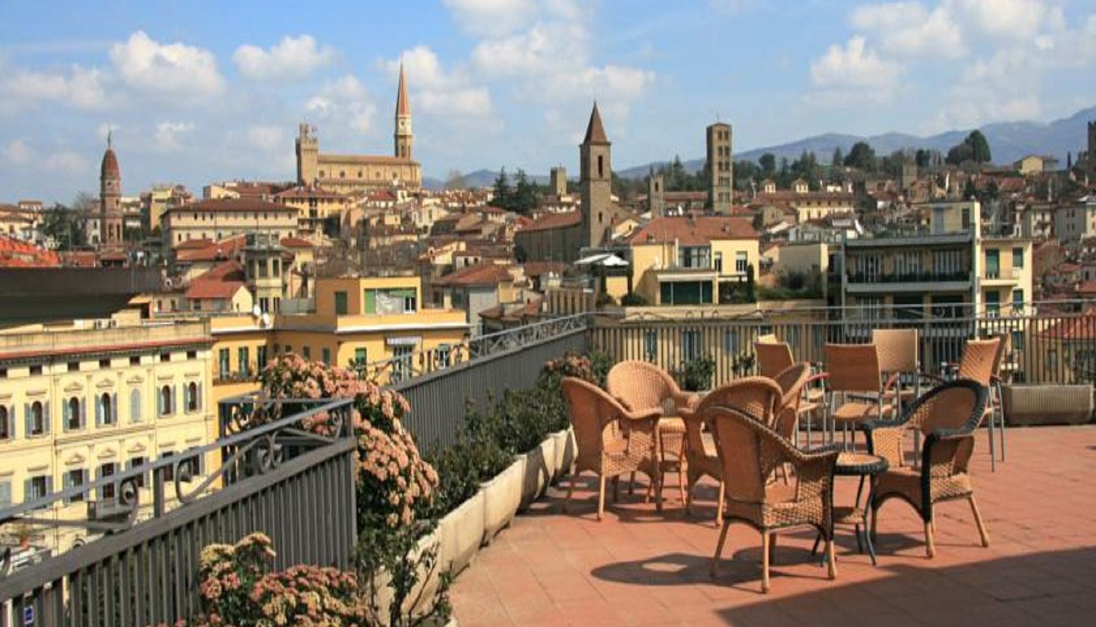 Terasse - Continentale Hotel