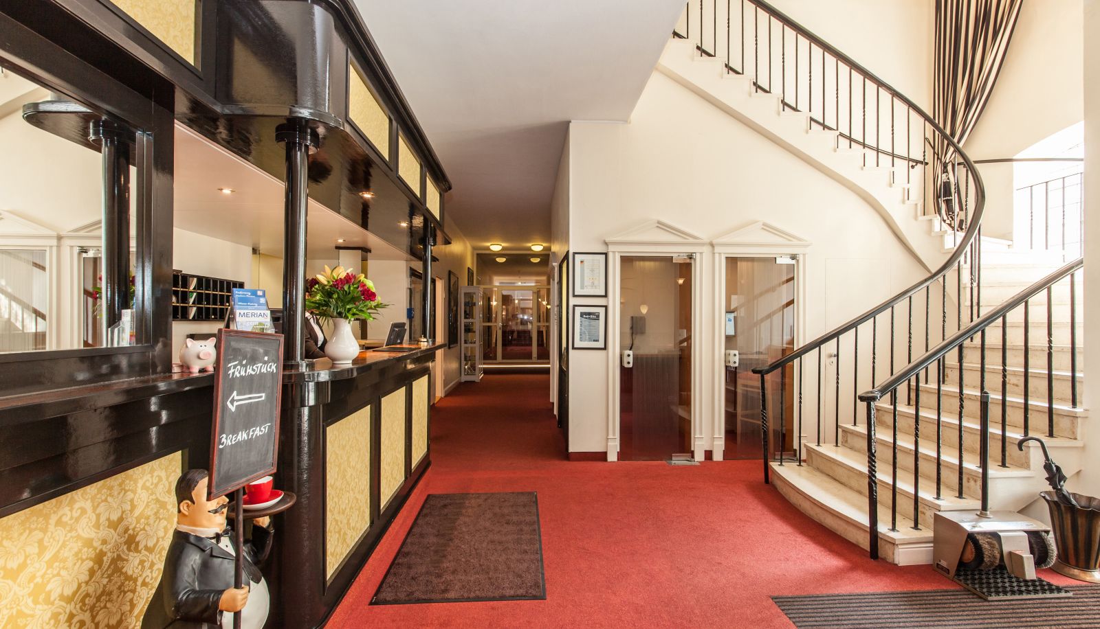 Hall - Hotel Bremer Haus