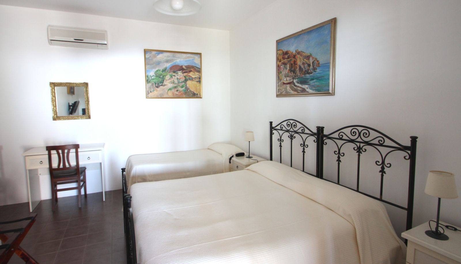 Dreibettzimmer - Villa Diana
