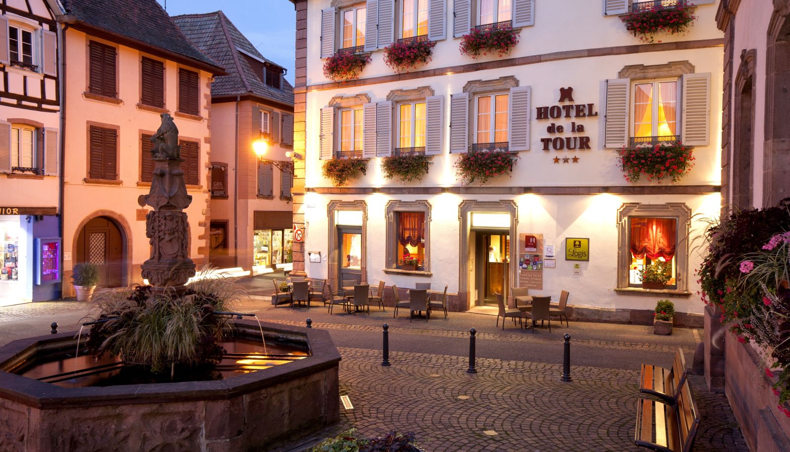 Hotel Außenbreich - La Tour Logis