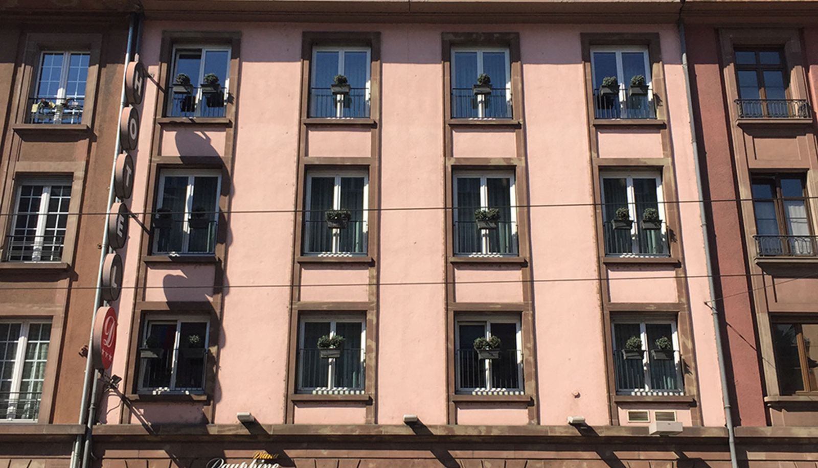 Extérieur de l'hôtel - Diana Dauphine