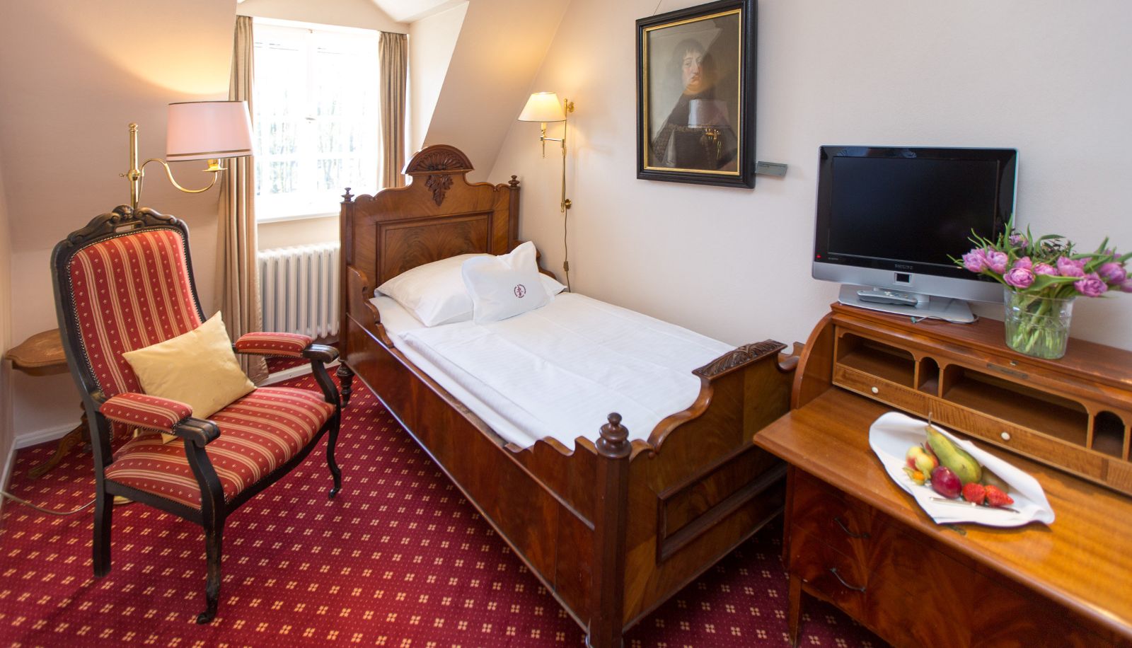 Standard room (single) - Romantik Parkhotel Wasserburg Anholt