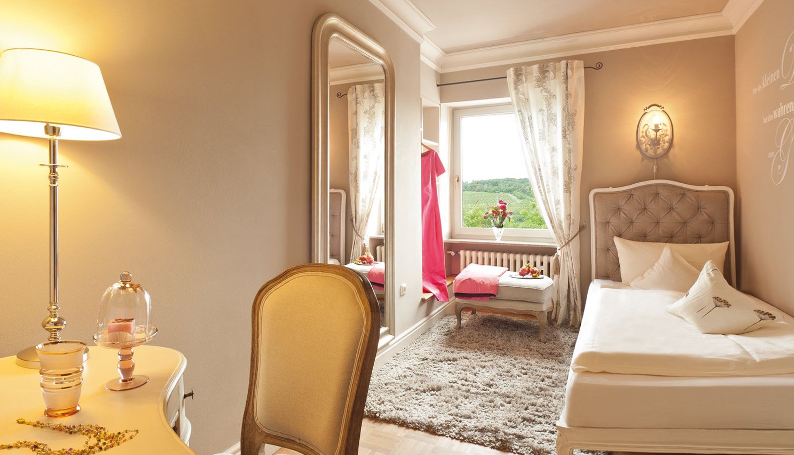 Standardzimmer (Einzel) - Schloss Steinburg