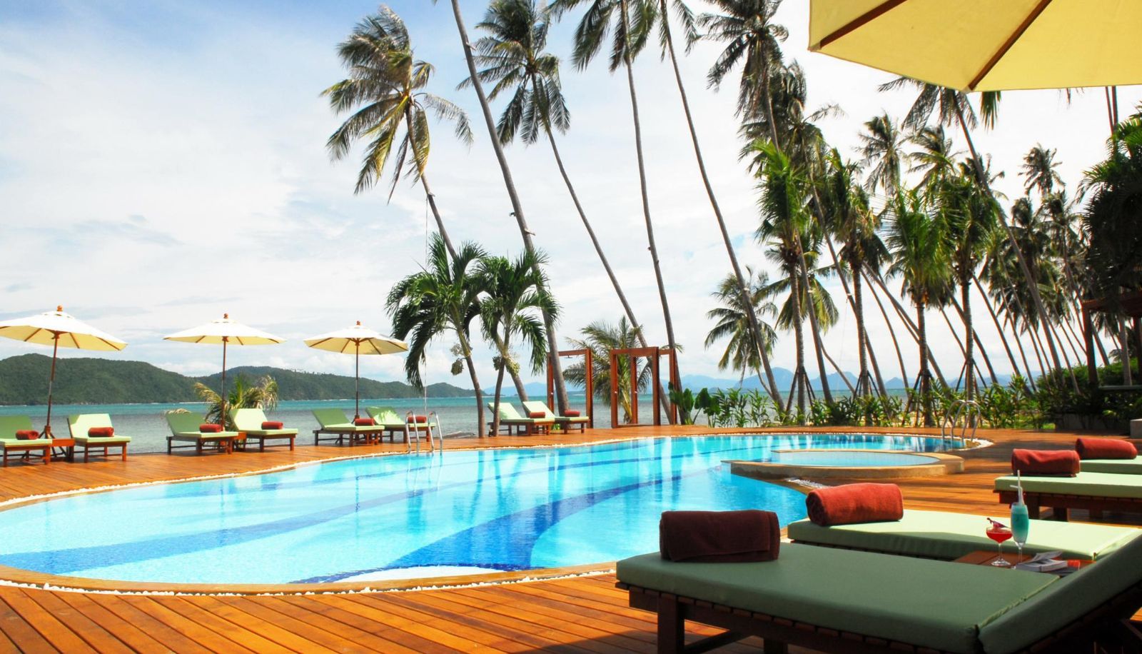 Piscina - Centra by Centara Coconut Beach Resort Samui