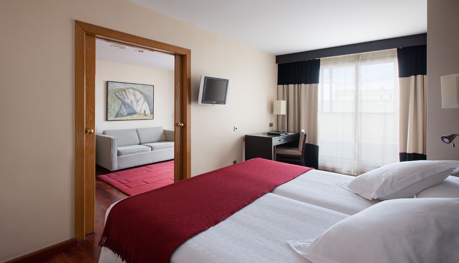 Suite - iStay by NH Ciudad de Valencia Hotel