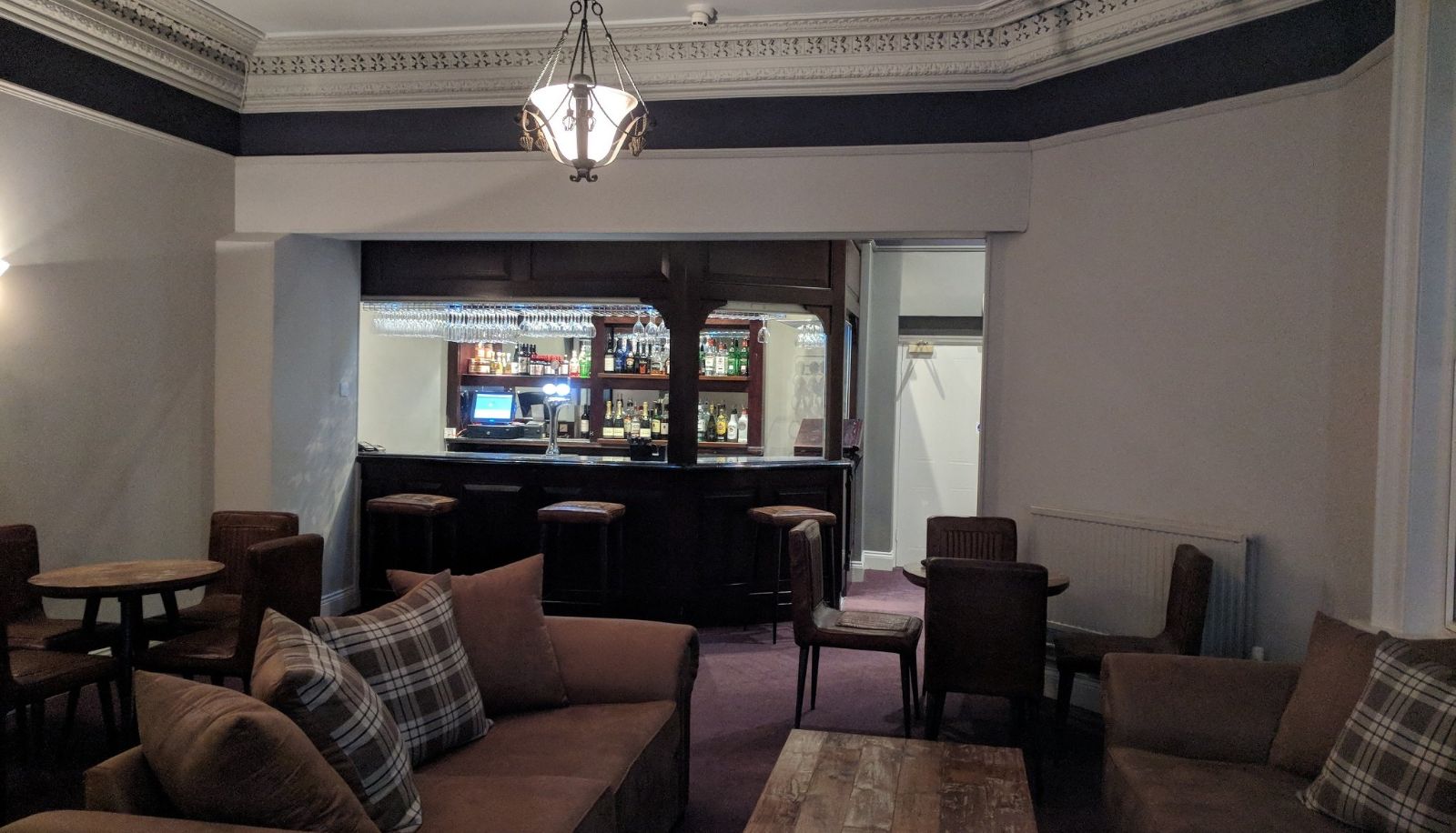 Bar - Royal Kings Arms